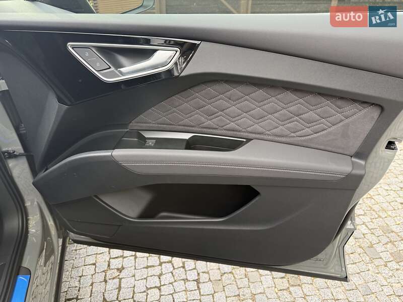 Позашляховик / Кросовер Audi Q4 e-tron 2025 в Харкові