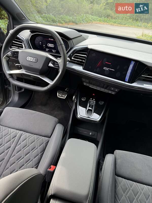 Внедорожник / Кроссовер Audi Q4 e-tron 2025 в Киеве фото 27 Внедорожник / Кроссовер Audi Q4 e-tron 2025 в Киеве