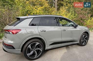 Внедорожник / Кроссовер Audi Q4 e-tron 2025 в 