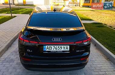 Внедорожник / Кроссовер Audi Q4 e-tron 2022 в 