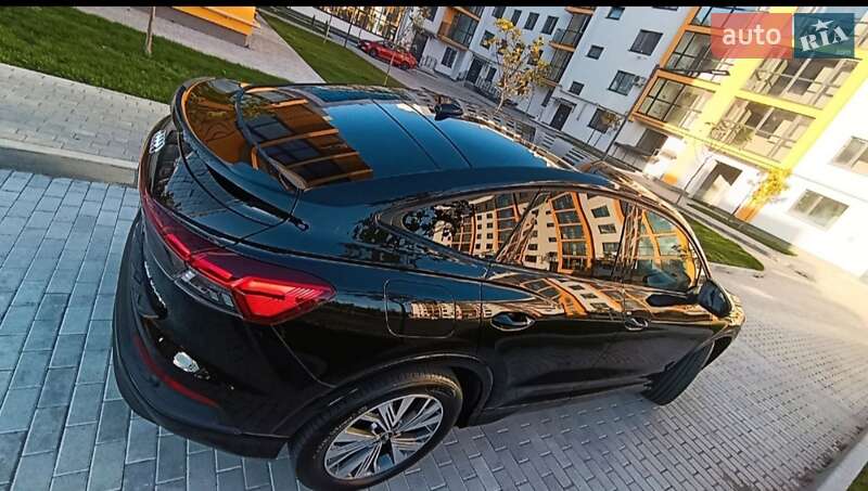 Внедорожник / Кроссовер Audi Q4 e-tron 2022 в Виннице фото 73 Внедорожник / Кроссовер Audi Q4 e-tron 2022 в Виннице