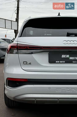 Внедорожник / Кроссовер Audi Q4 e-tron 2023 в 