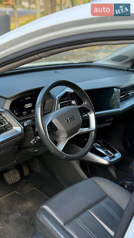 Внедорожник / Кроссовер Audi Q4 e-tron 2023 в Киеве