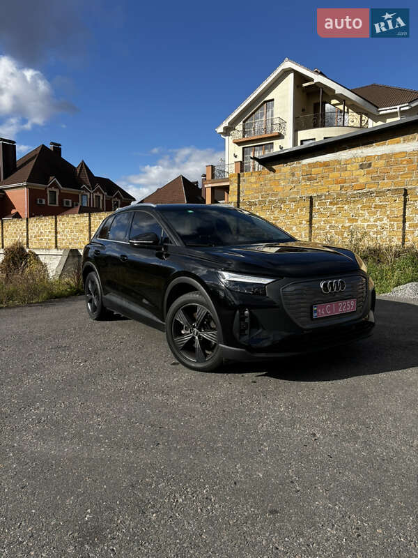 Audi Q4 e-tron 2023 Audi Q4 e-tron 2023