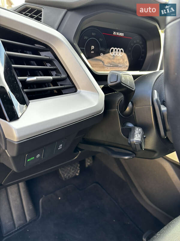 Внедорожник / Кроссовер Audi Q4 e-tron 2023 в Ровно фото 17 Внедорожник / Кроссовер Audi Q4 e-tron 2023 в Ровно