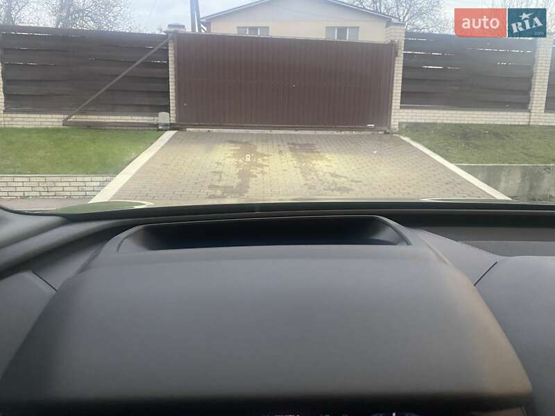 Внедорожник / Кроссовер Audi Q4 e-tron 2024 в Днепре