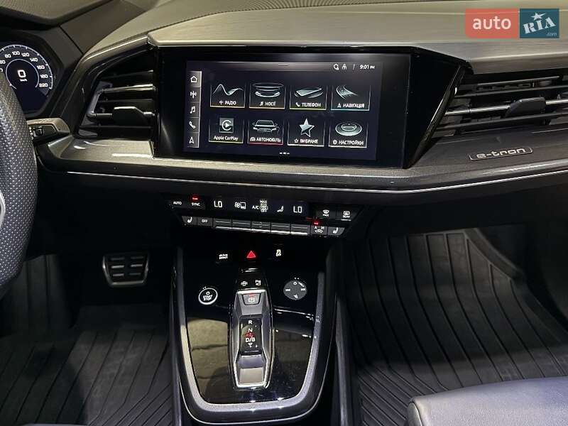 Позашляховик / Кросовер Audi Q4 e-tron 2022 в Львові