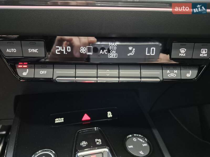 Позашляховик / Кросовер Audi Q4 e-tron 2024 в Шевченкове