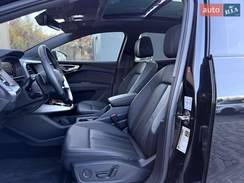 Позашляховик / Кросовер Audi Q4 e-tron 2024 в Львові