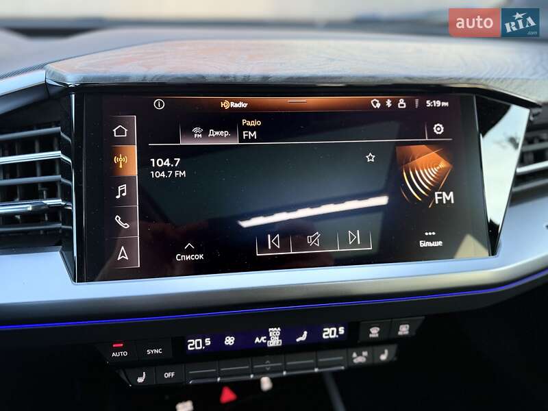 Позашляховик / Кросовер Audi Q4 e-tron 2024 в Львові