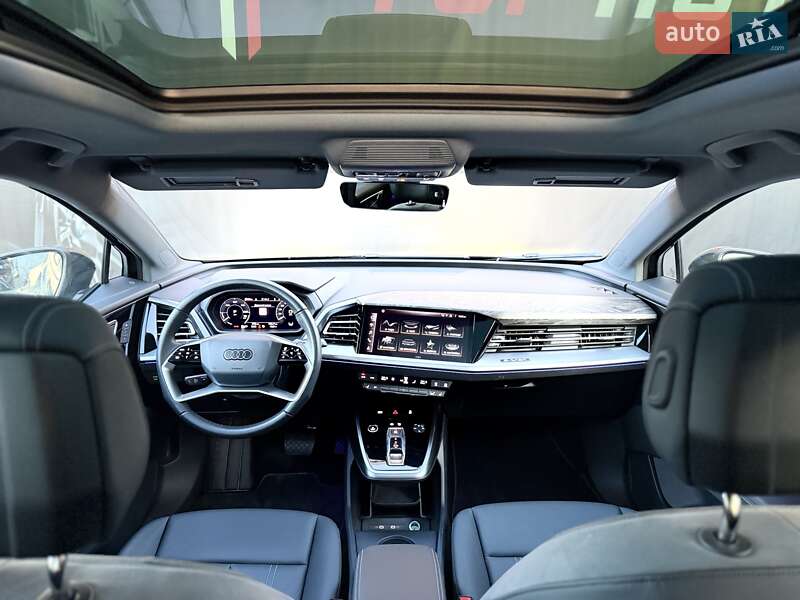 Позашляховик / Кросовер Audi Q4 e-tron 2024 в Львові