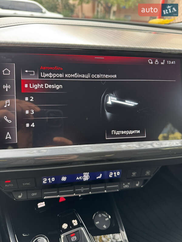 Позашляховик / Кросовер Audi Q4 e-tron 2023 в Ужгороді фото 16 Позашляховик / Кросовер Audi Q4 e-tron 2023 в Ужгороді