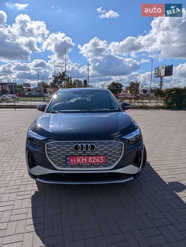 Позашляховик / Кросовер Audi Q4 e-tron 2024 в Києві фото Позашляховик / Кросовер Audi Q4 e-tron 2024 в Києві
