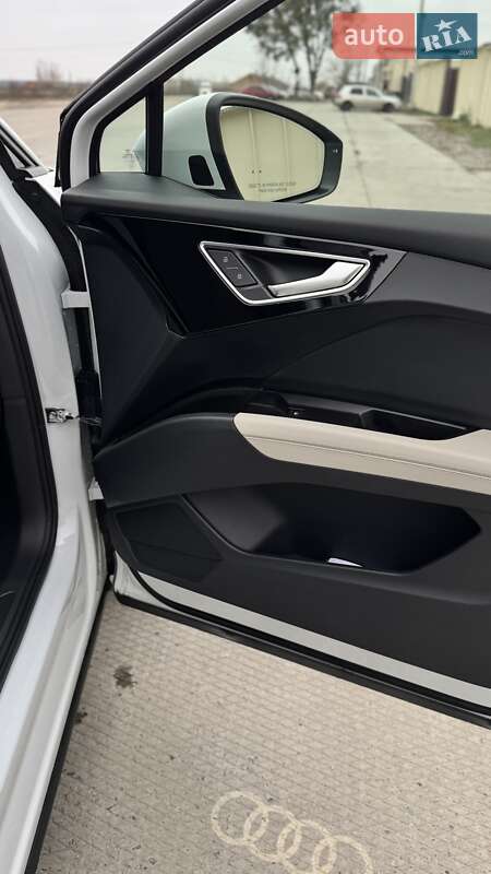 Позашляховик / Кросовер Audi Q4 e-tron 2023 в Харкові фото 39 Позашляховик / Кросовер Audi Q4 e-tron 2023 в Харкові