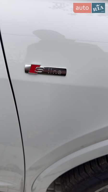 Позашляховик / Кросовер Audi Q4 e-tron 2023 в Харкові фото 57 Позашляховик / Кросовер Audi Q4 e-tron 2023 в Харкові