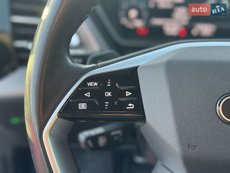 Внедорожник / Кроссовер Audi Q4 e-tron 2023 в Киеве