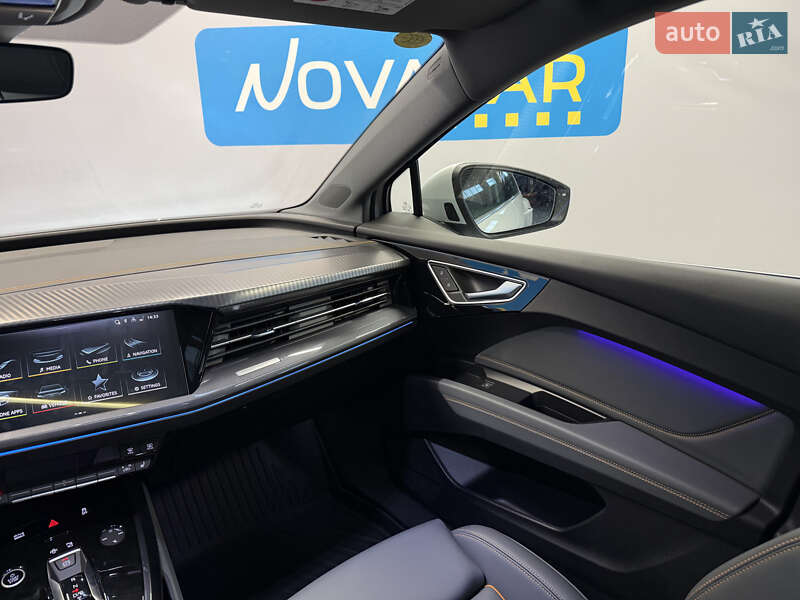 Позашляховик / Кросовер Audi Q4 e-tron 2023 в Києві