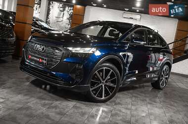 Внедорожник / Кроссовер Audi Q4 e-tron 2021 в Одессе