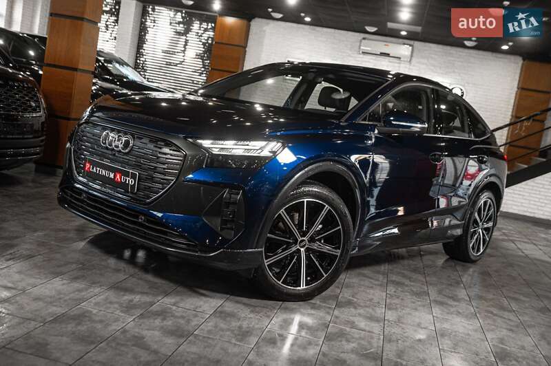 Позашляховик / Кросовер Audi Q4 e-tron 2021 в Одесі