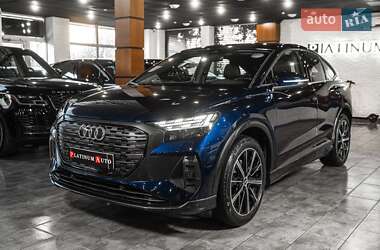 Внедорожник / Кроссовер Audi Q4 e-tron 2021 в Одессе