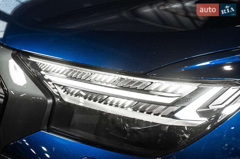 Позашляховик / Кросовер Audi Q4 e-tron 2021 в Одесі