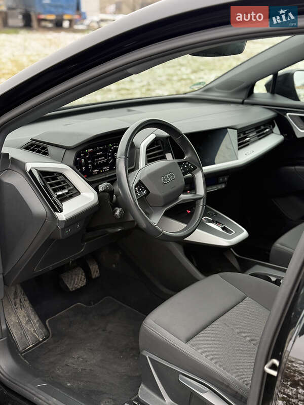 Позашляховик / Кросовер Audi Q4 e-tron 2023 в Луцьку фото 28 Позашляховик / Кросовер Audi Q4 e-tron 2023 в Луцьку