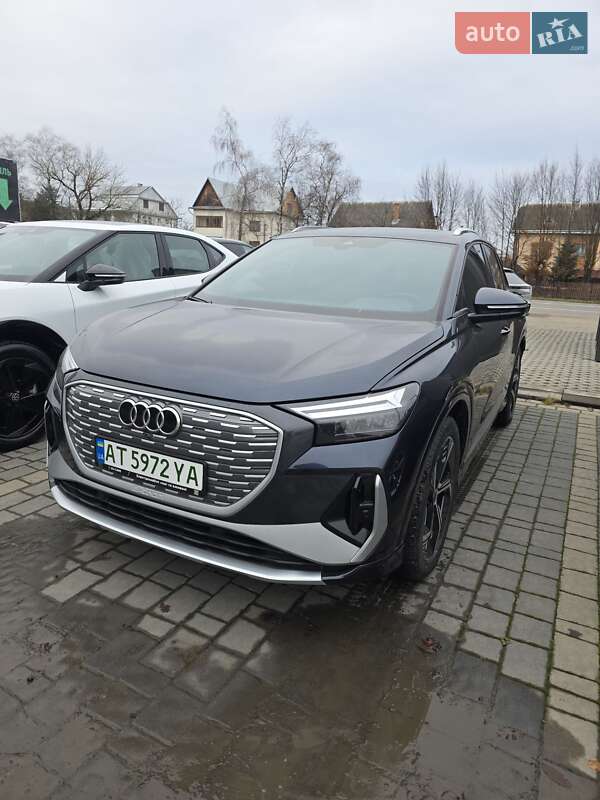 Audi Q4 e-tron 2023