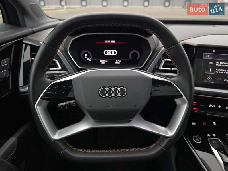 Внедорожник / Кроссовер Audi Q4 e-tron 2023 в Киеве