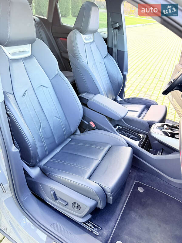 Позашляховик / Кросовер Audi Q4 e-tron 2023 в Одесі