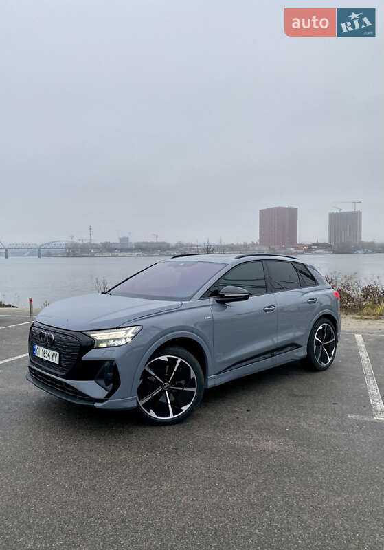 Внедорожник / Кроссовер Audi Q4 e-tron 2023 в Киеве