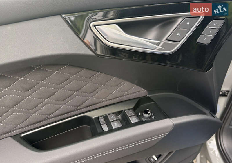Внедорожник / Кроссовер Audi Q4 e-tron 2025 в Киеве фото 13 Внедорожник / Кроссовер Audi Q4 e-tron 2025 в Киеве