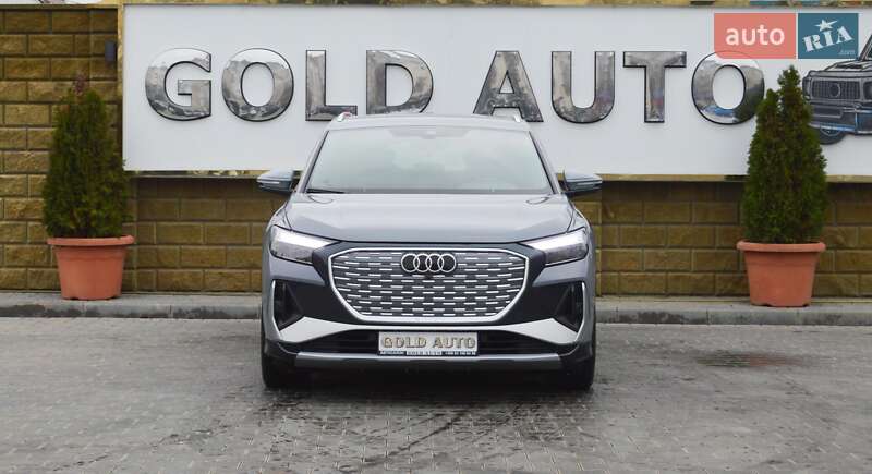 Внедорожник / Кроссовер Audi Q4 e-tron 2022 в Одессе