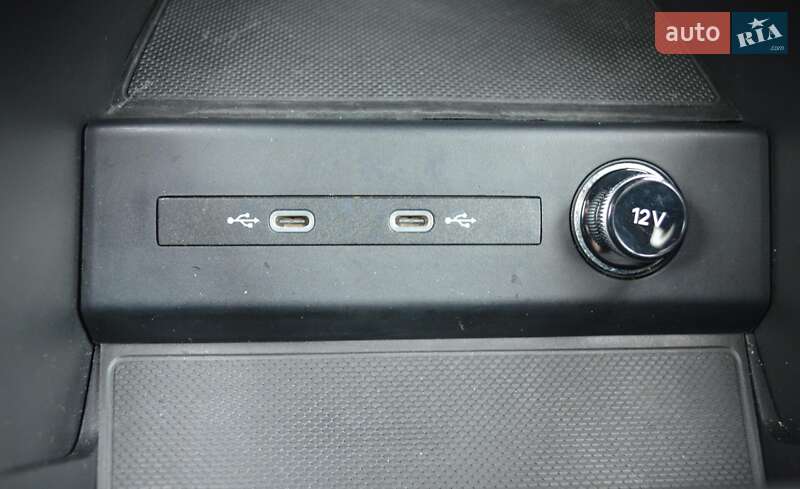 Внедорожник / Кроссовер Audi Q4 e-tron 2022 в Одессе