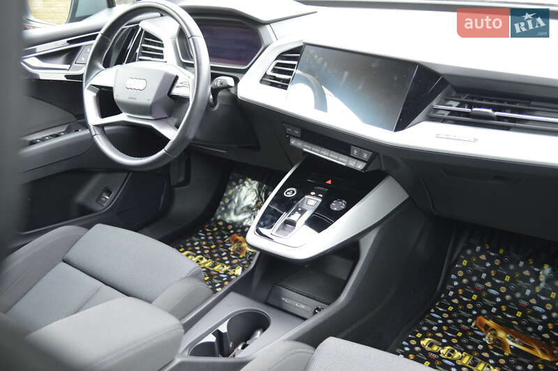 Внедорожник / Кроссовер Audi Q4 e-tron 2022 в Одессе