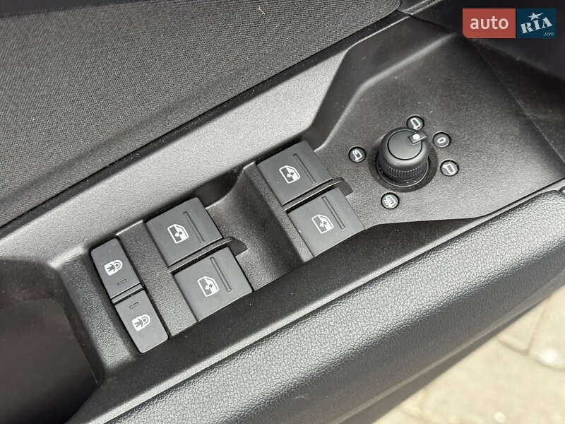 Внедорожник / Кроссовер Audi Q4 e-tron 2023 в Хмельницком фото 17 Внедорожник / Кроссовер Audi Q4 e-tron 2023 в Хмельницком