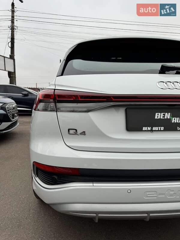 Внедорожник / Кроссовер Audi Q4 e-tron 2023 в Киеве фото 14 Внедорожник / Кроссовер Audi Q4 e-tron 2023 в Киеве