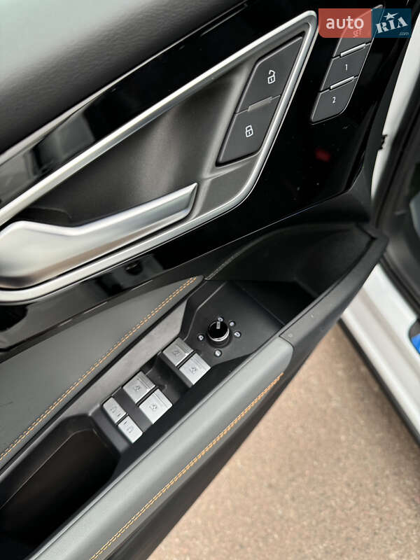 Внедорожник / Кроссовер Audi Q4 e-tron 2023 в Киеве фото 17 Внедорожник / Кроссовер Audi Q4 e-tron 2023 в Киеве