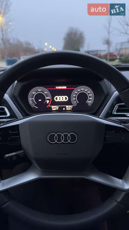 Внедорожник / Кроссовер Audi Q4 e-tron 2024 в Львове