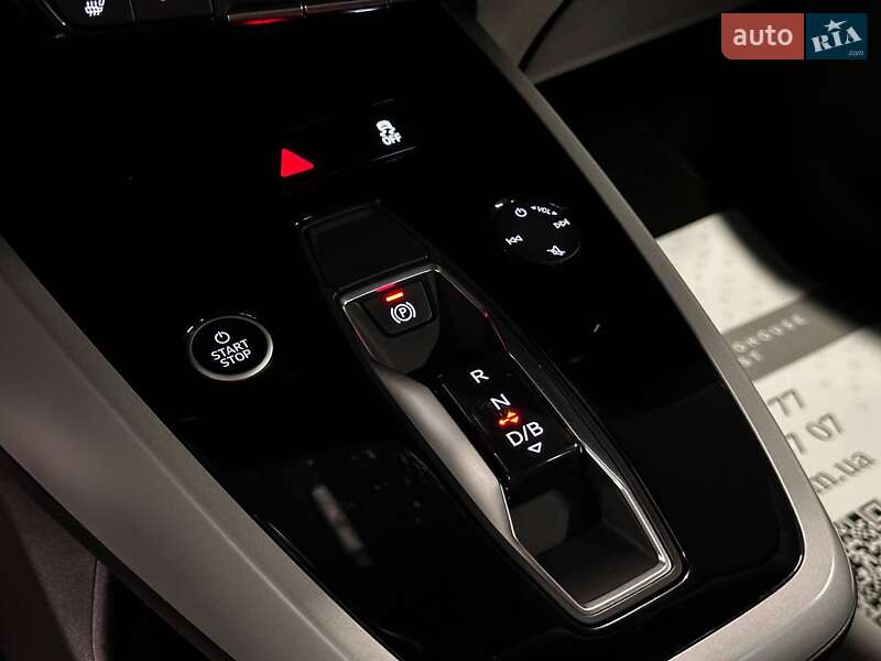Внедорожник / Кроссовер Audi Q4 e-tron 2022 в Львове