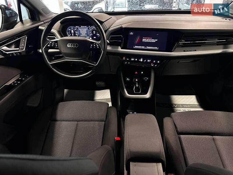 Внедорожник / Кроссовер Audi Q4 e-tron 2022 в Львове