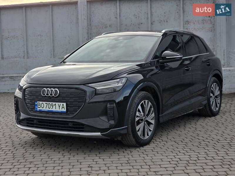 Внедорожник / Кроссовер Audi Q4 e-tron 2023 в Тернополе