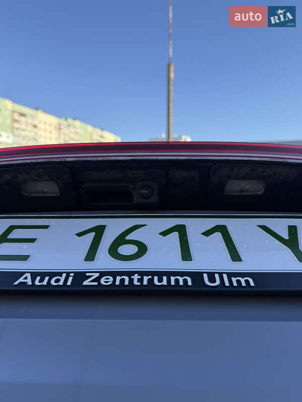 Внедорожник / Кроссовер Audi Q4 e-tron 2022 в Черновцах