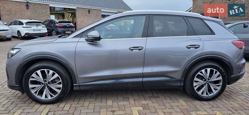 Внедорожник / Кроссовер Audi Q4 e-tron 2022 в Тернополе