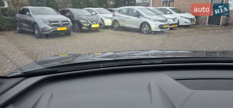 Внедорожник / Кроссовер Audi Q4 e-tron 2022 в Тернополе