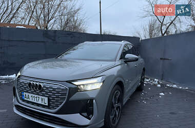 Внедорожник / Кроссовер Audi Q4 e-tron 2024 в Киеве