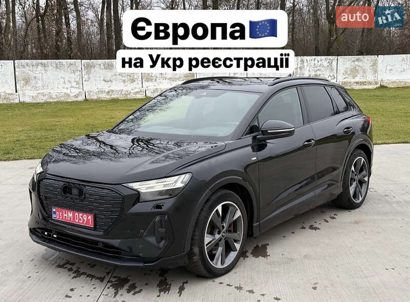 Позашляховик / Кросовер Audi Q4 e-tron 2022 в Луцьку