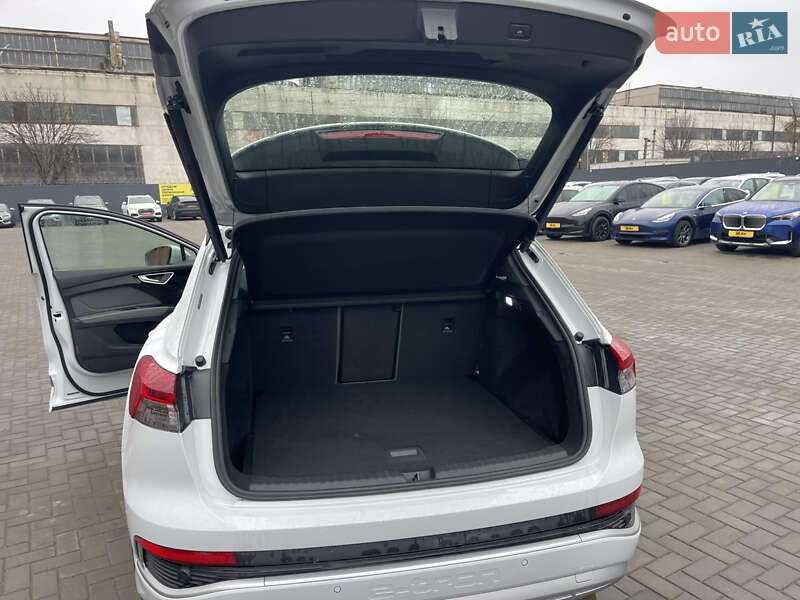 Внедорожник / Кроссовер Audi Q4 e-tron 2023 в Кременчуге фото 10 Внедорожник / Кроссовер Audi Q4 e-tron 2023 в Кременчуге