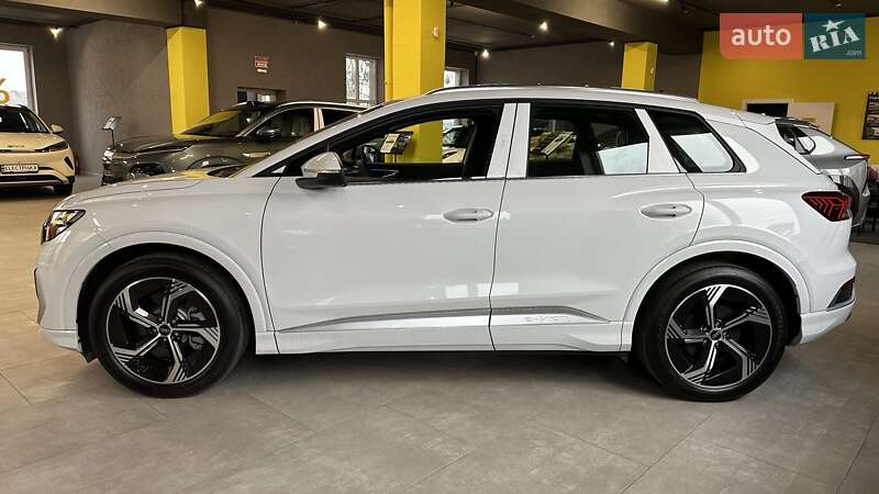 Внедорожник / Кроссовер Audi Q4 e-tron 2025 в Хмельницком