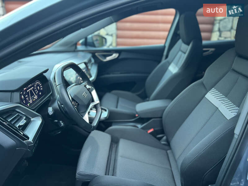 Внедорожник / Кроссовер Audi Q4 e-tron 2021 в Виннице