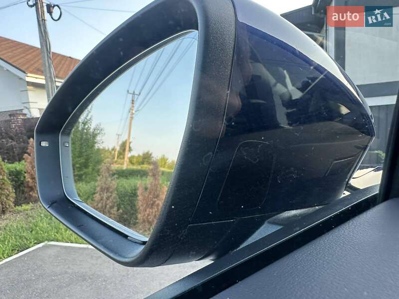Внедорожник / Кроссовер Audi Q4 e-tron 2023 в Киеве фото 19 Внедорожник / Кроссовер Audi Q4 e-tron 2023 в Киеве